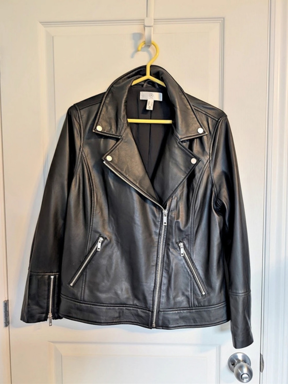 Additionelle Women's Leather Moto Jacket Black Size X